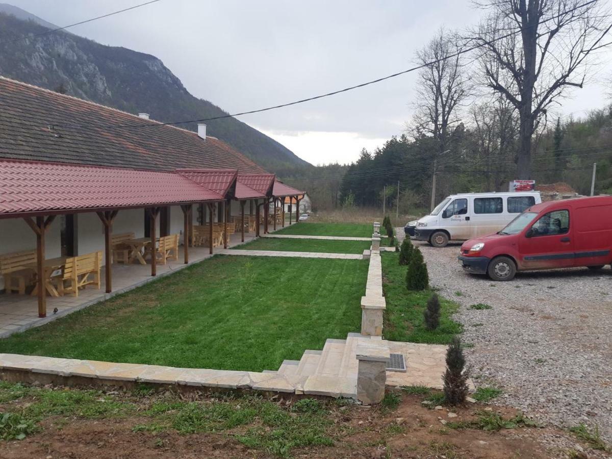 Apartmani Gmitrovic Rtanj Esterno foto