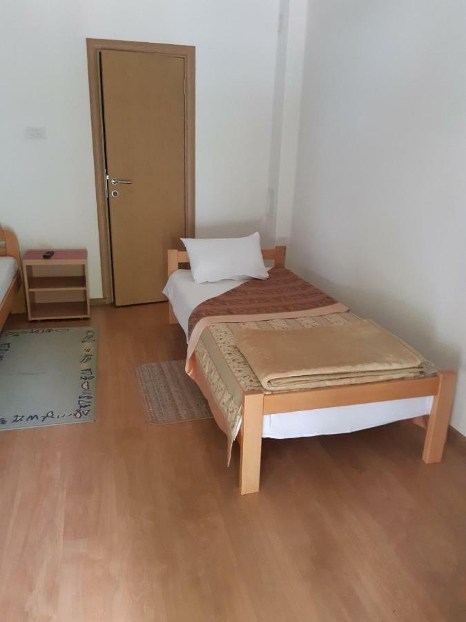 Apartmani Gmitrovic Rtanj Esterno foto